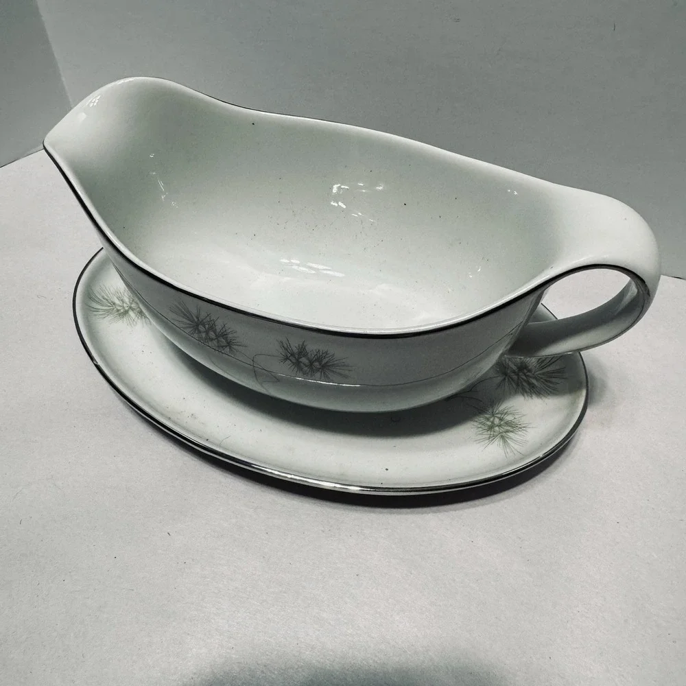 Vita Craft Greenbriar Gravy Boat Attached Underplate Bavaria Germany MCM Vintage